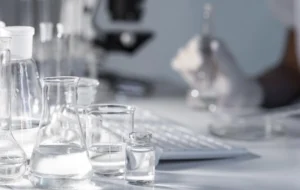 چرا تیتراتور تمام اتوماتیک انتخاب اول آزمایشگاه‌های حرفه‌ای است